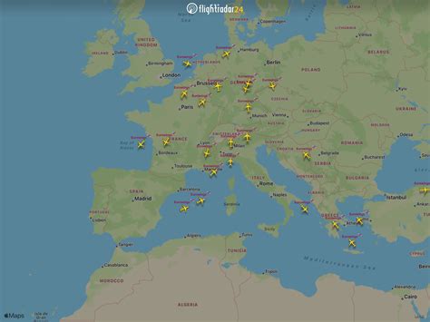 Flightradar24 on Twitter: "Eurowings flights today at 15:00 UTC and ...