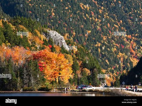 New Hampshire, autumn, Crawford Notch, fall. foliage, Saco Lake ...