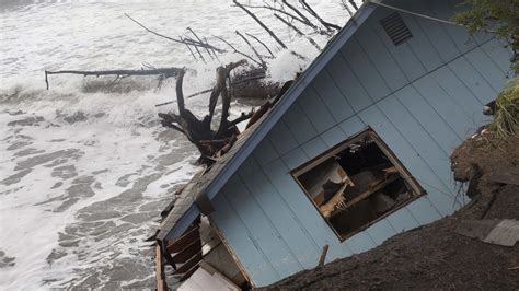 California Storm Brings Needed Rain, but Damage, Too - The New York Times