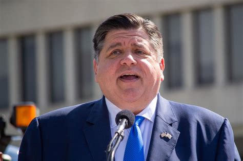 Pritzker launches self-funded nationwide abortion advocacy group