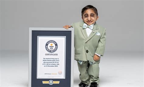 Dubai: Iran’s Afshin Ghaderzadeh is now the World’s shortest man alive ...