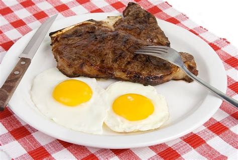 TIL of the Steak & Eggs diet, a meal plan developed by world class bodybuilder Vince Gironda ...