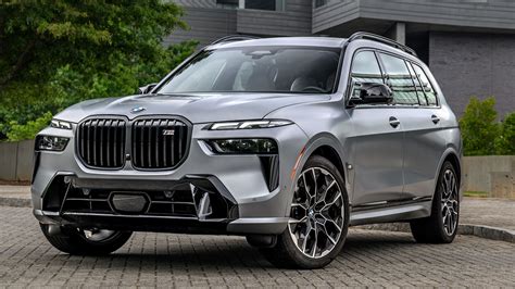 The 2023 BMW X7: Setting a New Benchmark in Luxury SUVs | Sharpe BMW