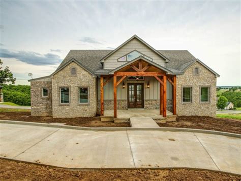 Skiatook Lake home for custom homes builders for new home construction in Skiatook OK