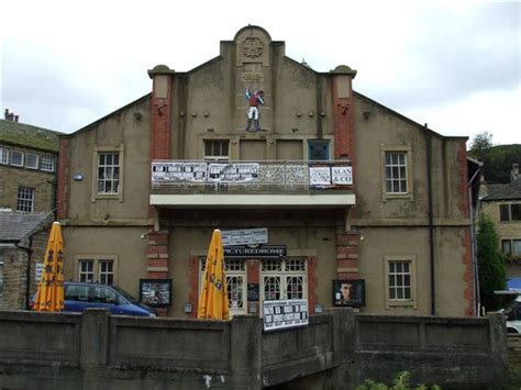 Picturedrome, Holmfirth © Kenneth Allen :: Geograph Britain and Ireland