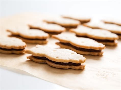 E.L. Fudge-Style Chocolate and Vanilla Sandwich Cookies Recipe