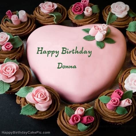 ️ Pink Birthday Cake For Donna