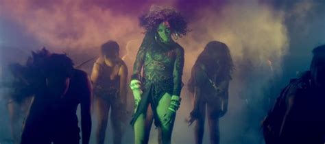 Rihanna – “Where Have You Been” Video - Stereogum