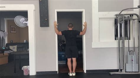 Doorframe Pec Stretch - YouTube