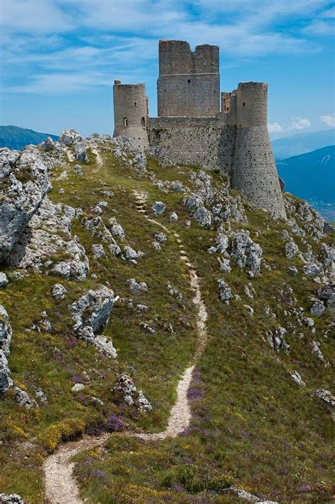 Rocca Calascio, Abruzzo, Italy ~ Photos Hub