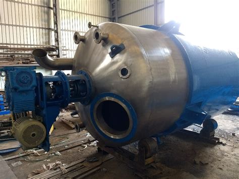 Krish Engineering Matt Finish Steel Jacketed Pressure Vessel, Material ...