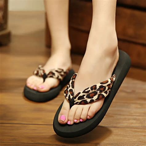 Women Flip Flops Comfortable Beach Sandals Women Slippers Plus Size Women Shoes Black-in Flip ...