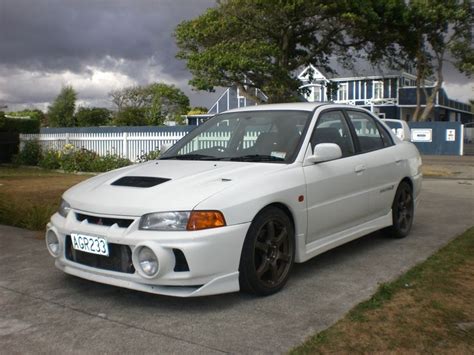 Evo IV. One of my favorite cars from one of my favorite movies. Jackie Chans Who Am I | Carros, Auto