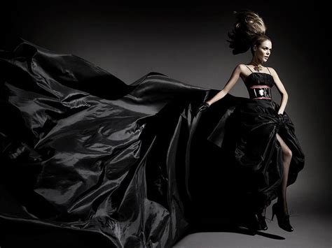 Black Fashion Wallpapers - Top Free Black Fashion Backgrounds - WallpaperAccess