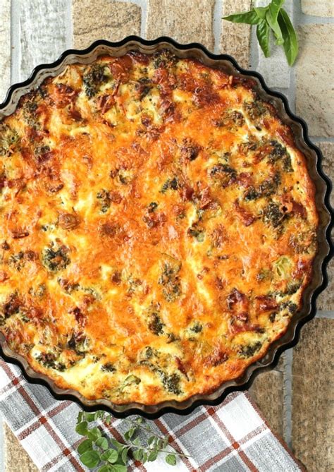 Easy Crustless Bacon Quiche - Broccoli Cheddar Quiche Recipe