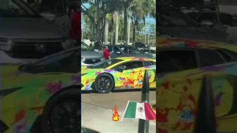 6ix9ine Reverses his Lamborghini Aventador (SVJ) - YouTube