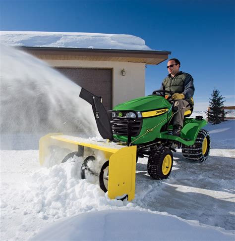 Best Lawn Tractor For Snow Removal - July 2020 [Reviews]