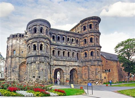 8 Top Tourist Attractions in Trier & Easy Day Trips | PlanetWare