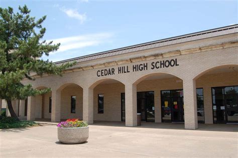 File:Cedar Hill High School.jpg - Wikimedia Commons