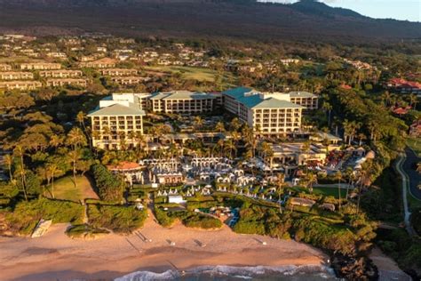 5 Expensive Hotels Near Makena Beach, Maui | WOWally