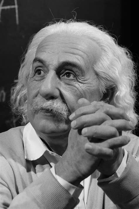 Albert Einstein Mathematician Scientist 15 October 19 - vrogue.co