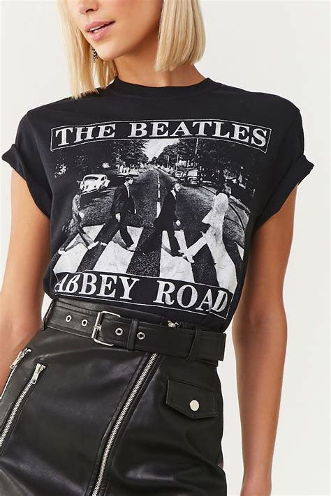 The Beatles Graphic Band Tee | Forever 21 | Streetwear fashion women ...