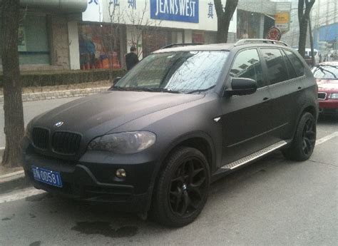 Spotted in China: matte-black BMW X5