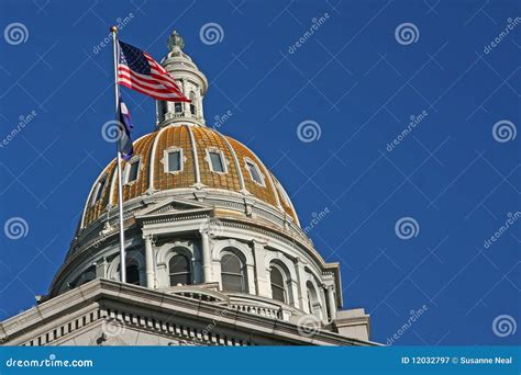 Denver Capitol Building Dome Stock Image - Image of government, foreground: 12032797