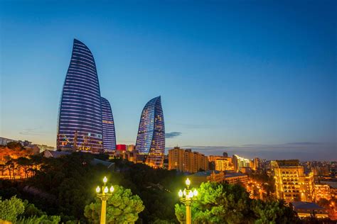 Snap a photo of the Flame Towers | Azerbaijan.Travel