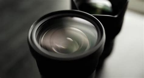 Sigma vs. Sony Lenses: What’s the Difference? - FotoProfy