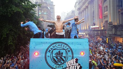 Jack Grealish’s iconic Man City Treble parade photo hung in the world ...