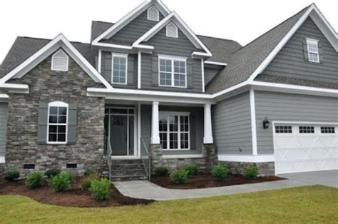 17 Modern Grey House Exterior Color Schemes | Allura USA