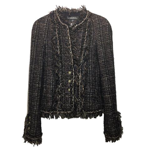 Chia sẻ với hơn 55 về chanel tweed jacket price hay nhất - cdgdbentre ...