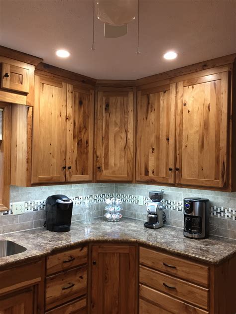 Rustic Hickory Kitchen Cabinets – Wheatstate Wood Design