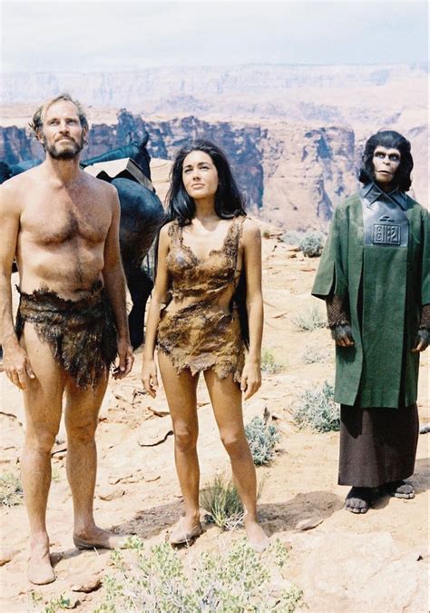 Charlton Heston, Linda Harrison and Kim Hunter in Planet Of The Apes - 1968 | Planet of the apes ...