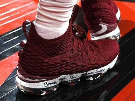 King James Debuts Nike LeBron 15 Burgundy PE in Another Blowout Loss | NIKE LEBRON - LeBron ...