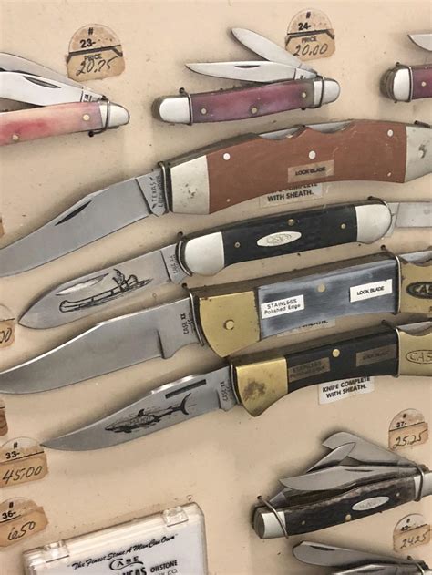 Lot - Rare Original Vintage Case Knife Store Display with All Original 65 Case Knives