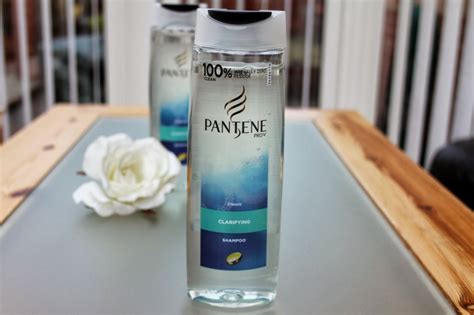 The Big Burd: Pantene Clarifying Shampoo: Review