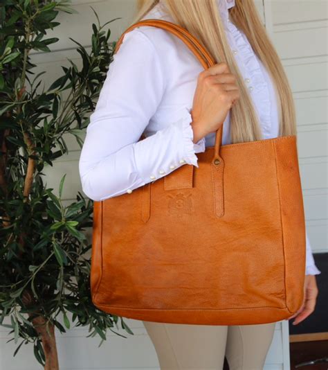 Ladies Tan Leather Bag