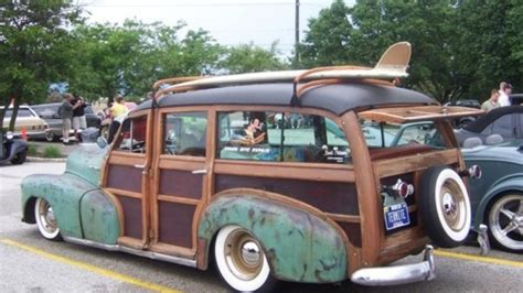 20 of the Coolest Vintage Surf Wagons ~ Vintage Everyday