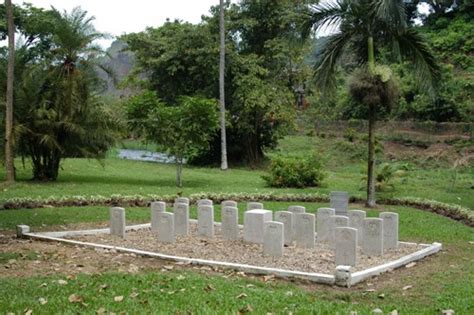 Commonwealth War Graves Limbe Botanical Gardens - Limbe - TracesOfWar.com