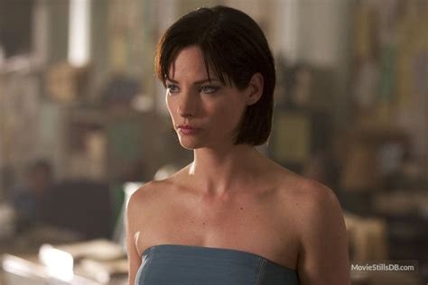 Resident Evil: Apocalypse publicity still of Sienna Guillory | Sienna ...