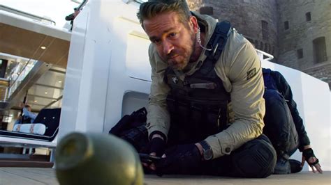 '6 Underground' Cast: Who Stars With Ryan Reynolds in the Michael Bay ...