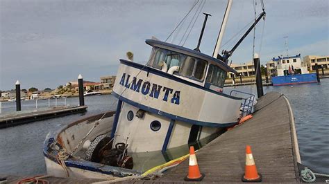 Lukin family tuna boat sinks in Port Lincoln marina | news.com.au — Australia’s leading news site