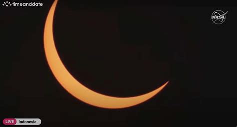 Solar Eclipse 2023 Live: Rare hybrid solar eclipse captured from ...