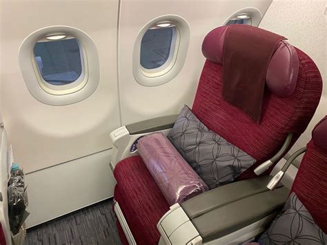 Review: Qatar Airways A320 Business Class - One Mile at a Time