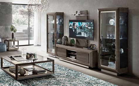 Contemporary Lacquered Entertainment Wall Unit with Display Shelves ...