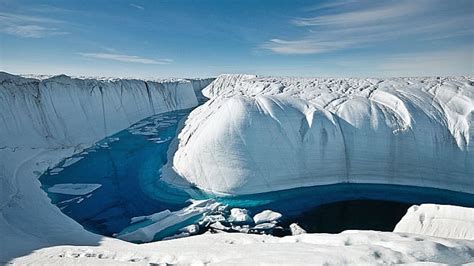 Greenland glacier melting 5 times faster than in 1990s - Politics - CBC News