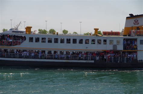 Departing Kadıköy Ferry Terminal, Taksim Square - Gezi Par… | Flickr