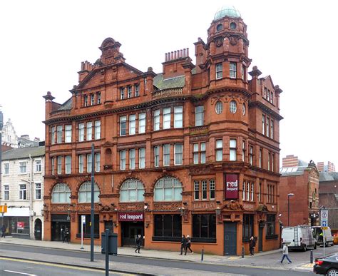 Jubilee Hotel | Built in 1904 this former hotel in Leeds mak… | Flickr